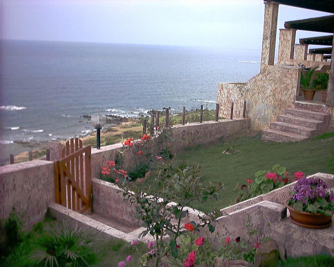 Villetta Sul Mare, Panoramica วิลลาปุตซู ภายนอก รูปภาพ