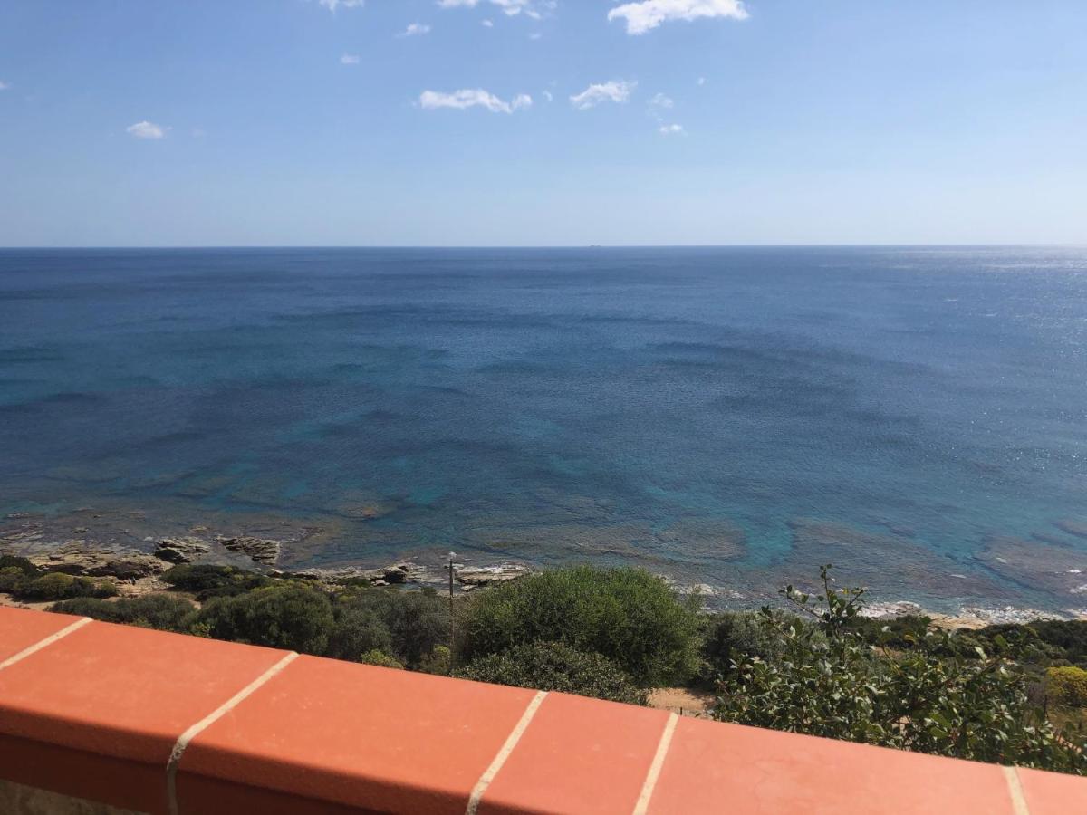 Villetta Sul Mare, Panoramica วิลลาปุตซู ภายนอก รูปภาพ